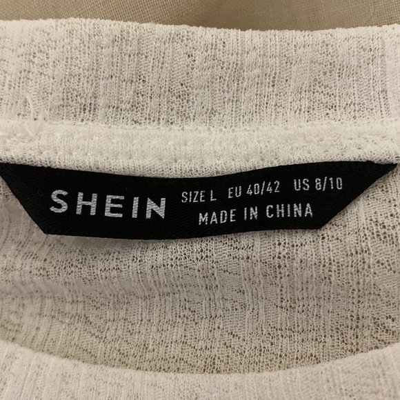 White Crop top - Picture 2 of 2